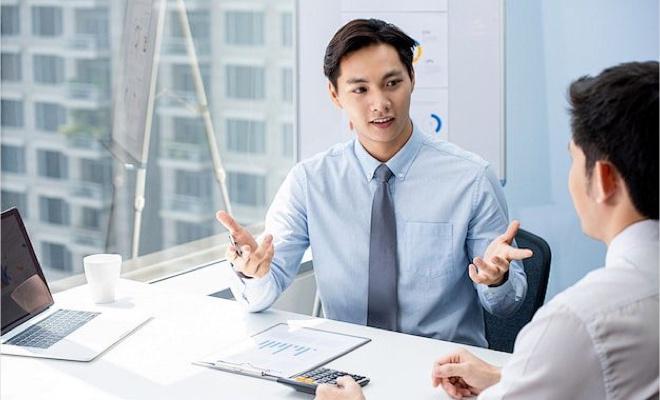 根據用戶痛點和市場需求，明確用戶的具體需求
